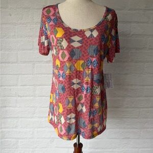 ✨NWT✨ LuLaRoe Classic Tee Medium